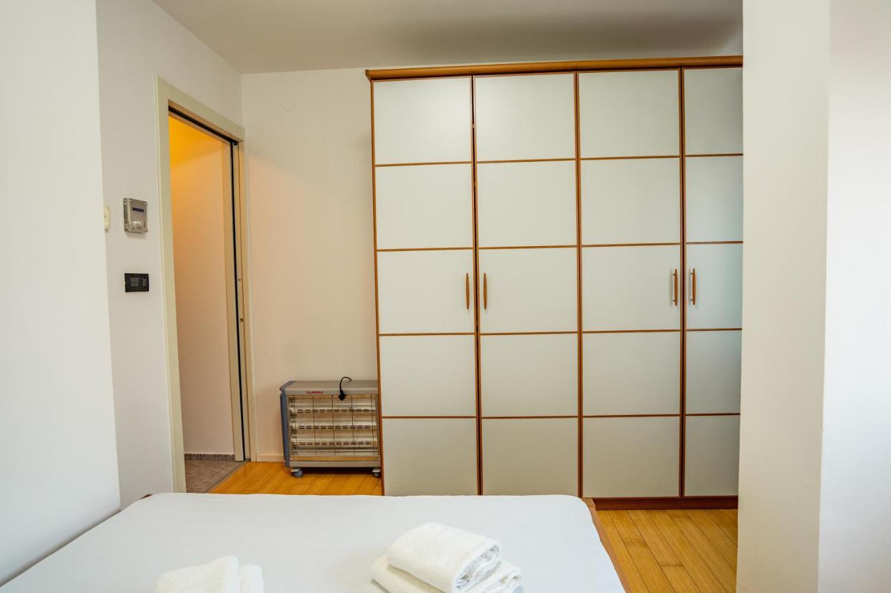 Apartment Luka リエカ エクステリア 写真