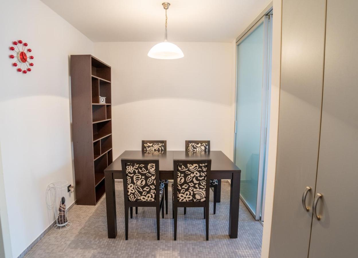 Apartment Luka リエカ エクステリア 写真